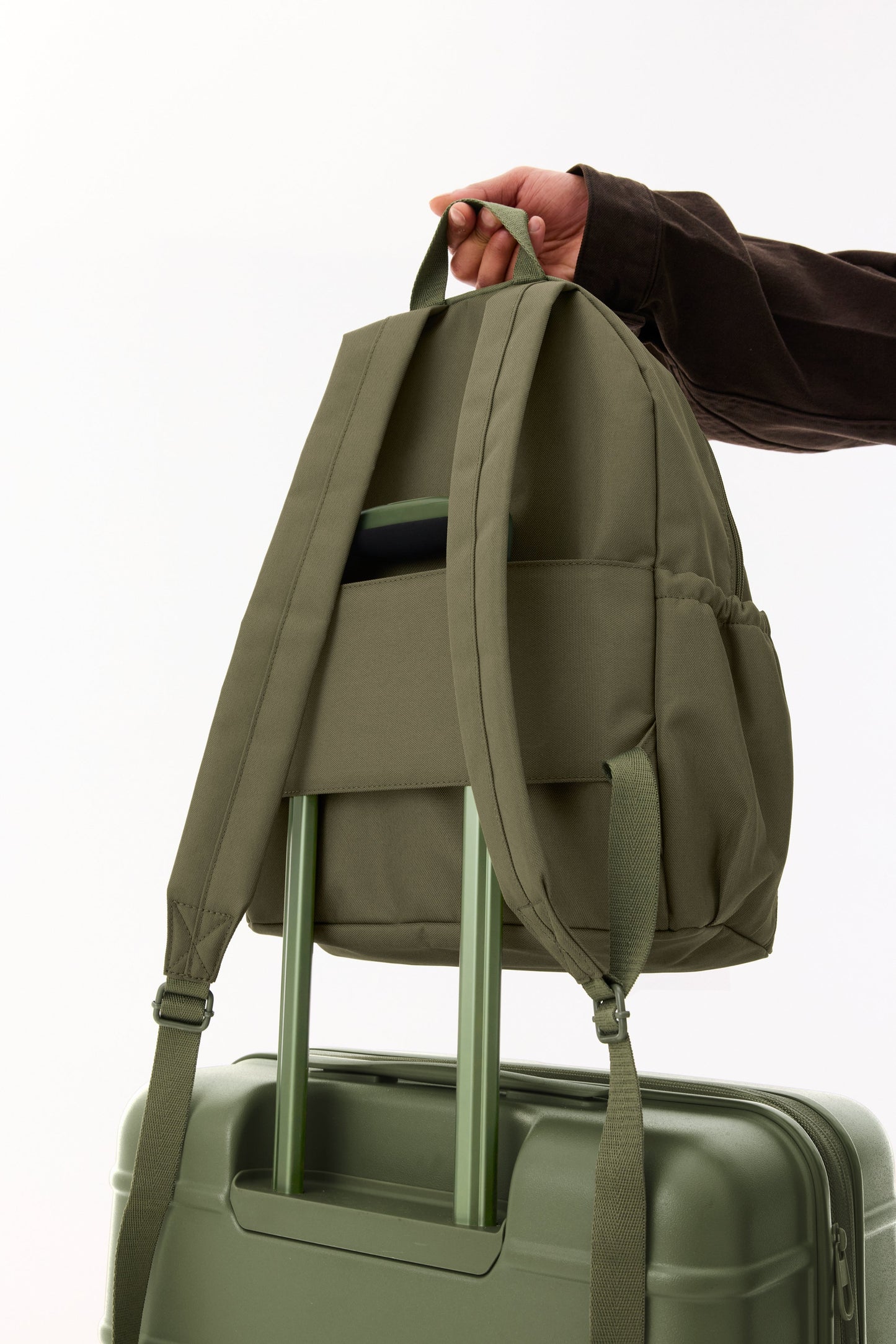 Resale The B�ISics Backpack in Olive