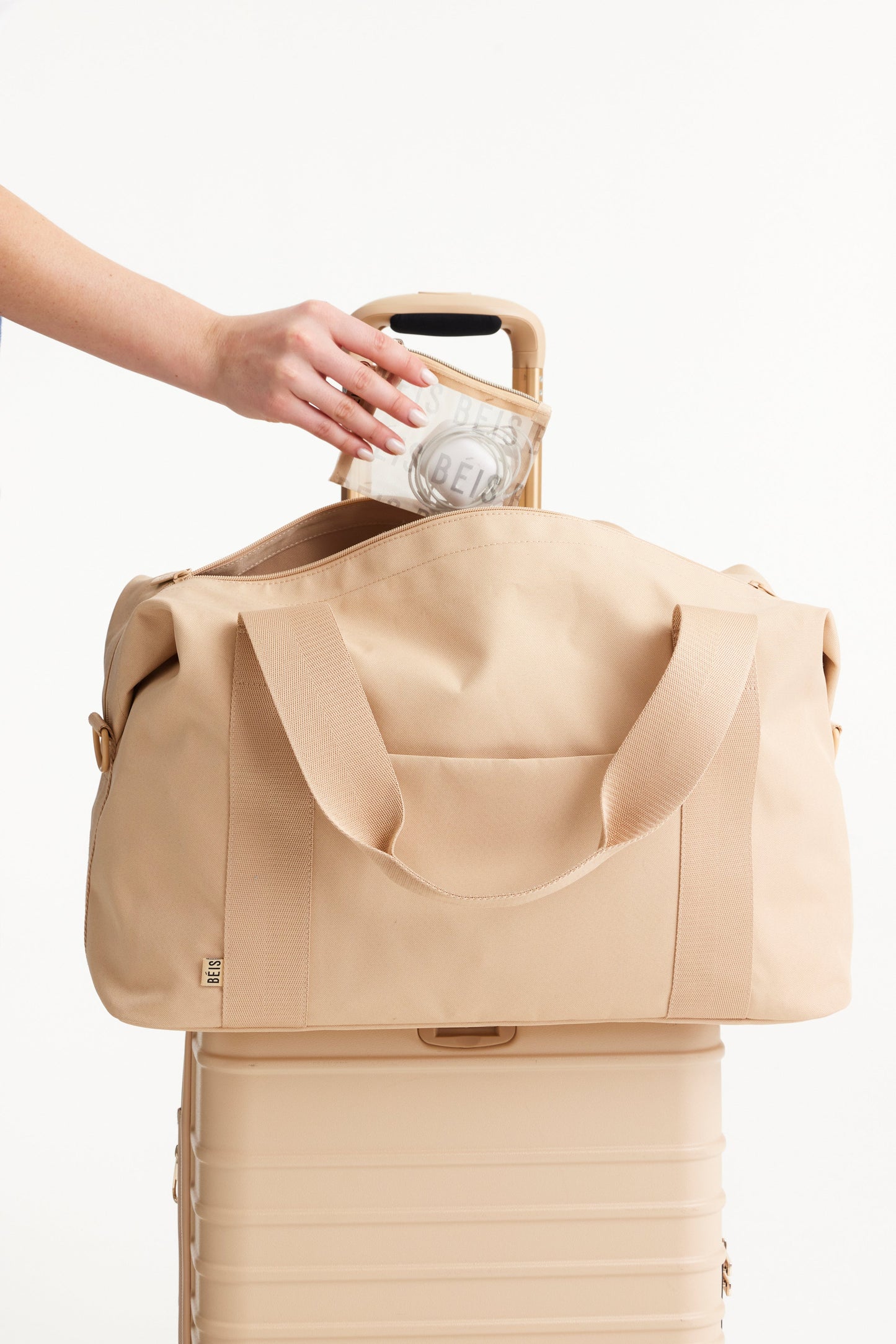 Resale The B�ISics Duffle in Beige