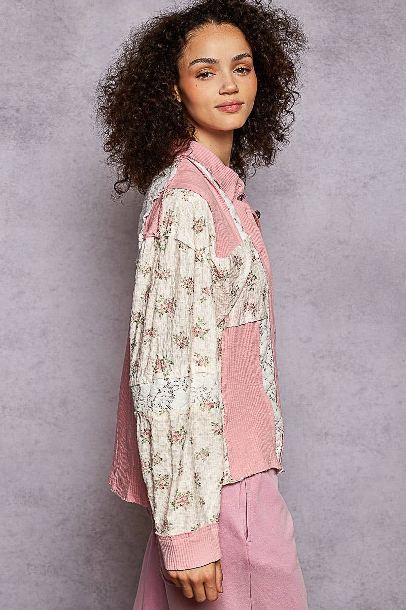 POL Oversized floral contrast front pockets shirt