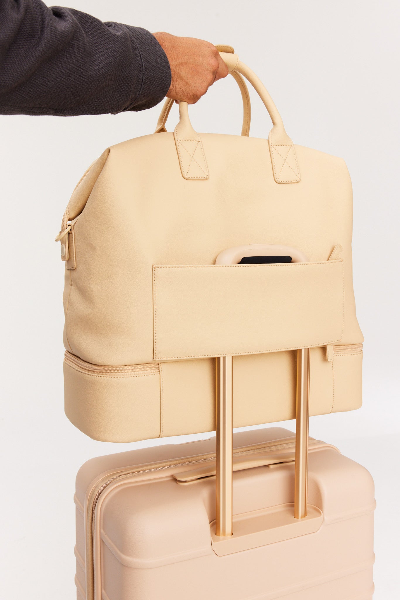 The Premium Weekender in Beige
