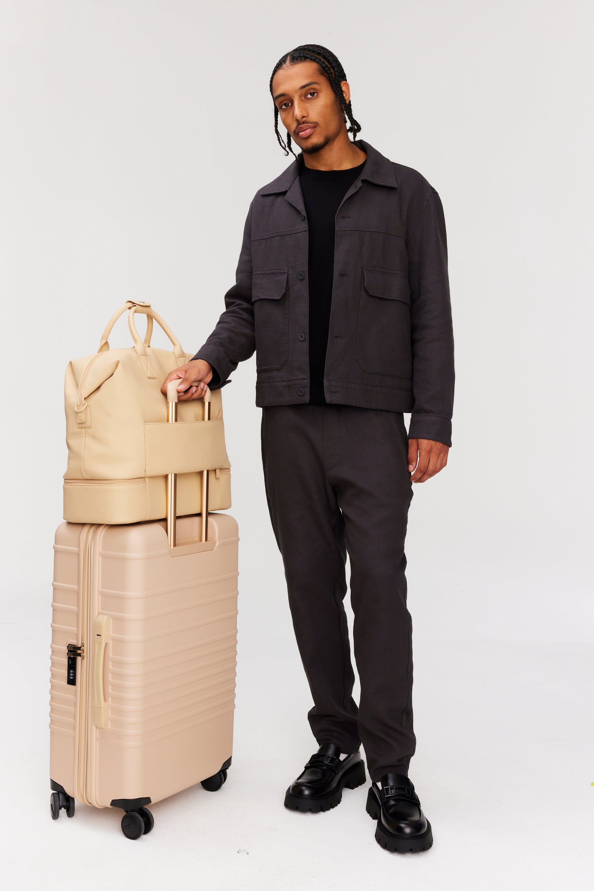 The Premium Weekender in Beige