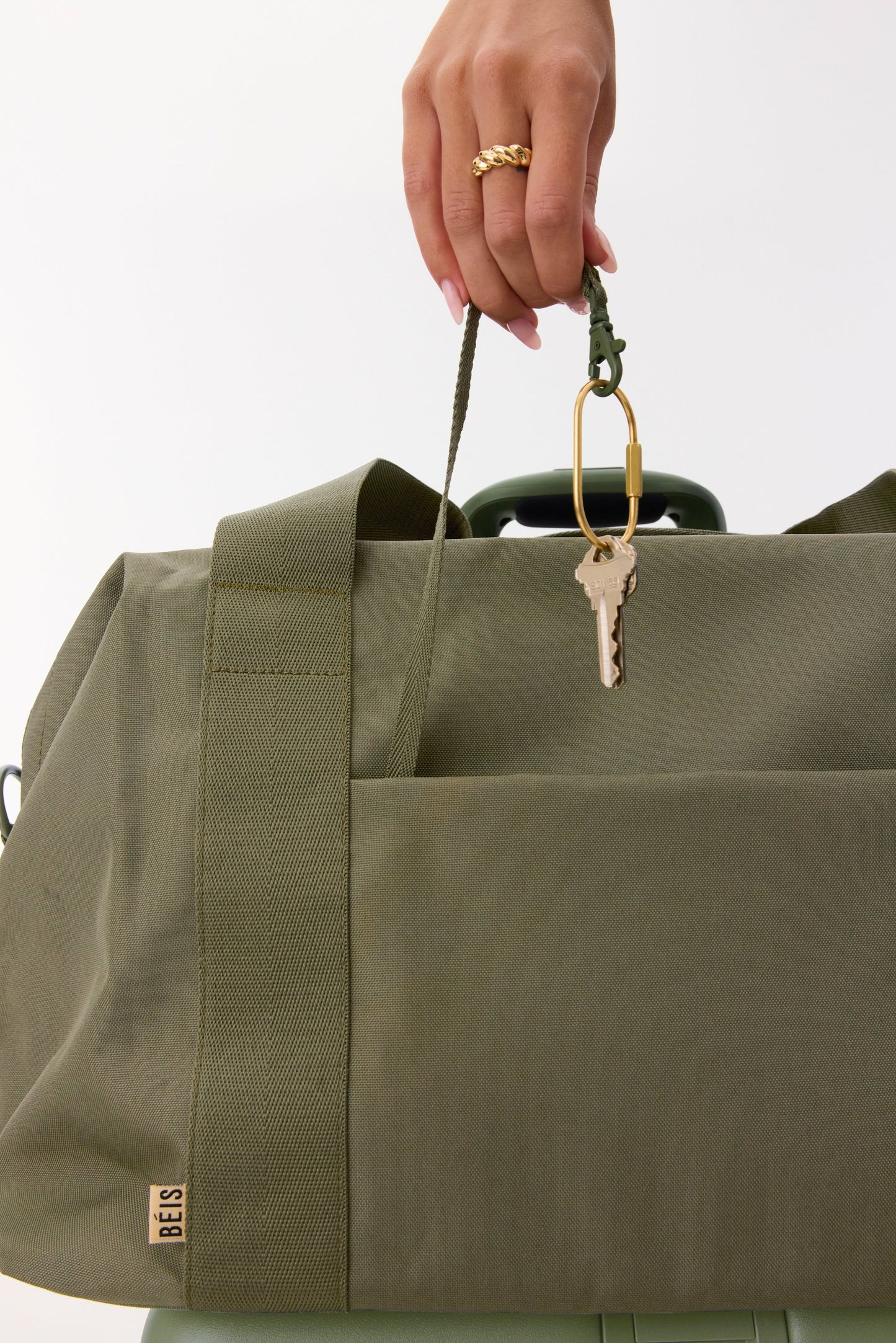 Resale The B�ISics Duffle in Olive