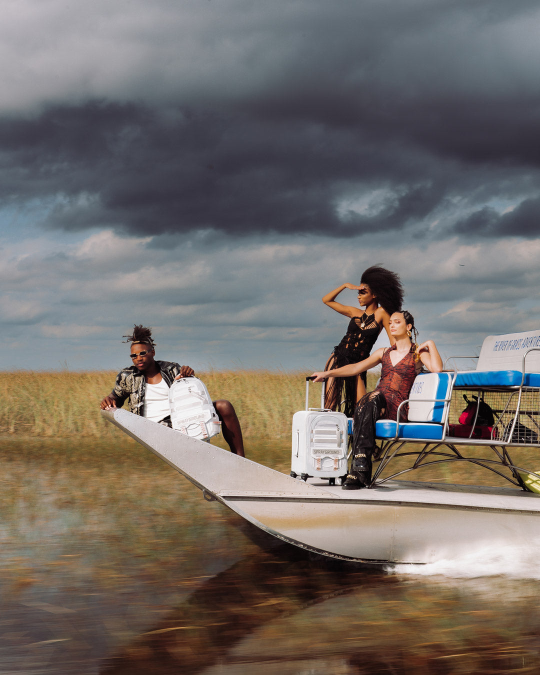 PROXIMO SPECIAL OPS CARRY-ON LUGGAGE