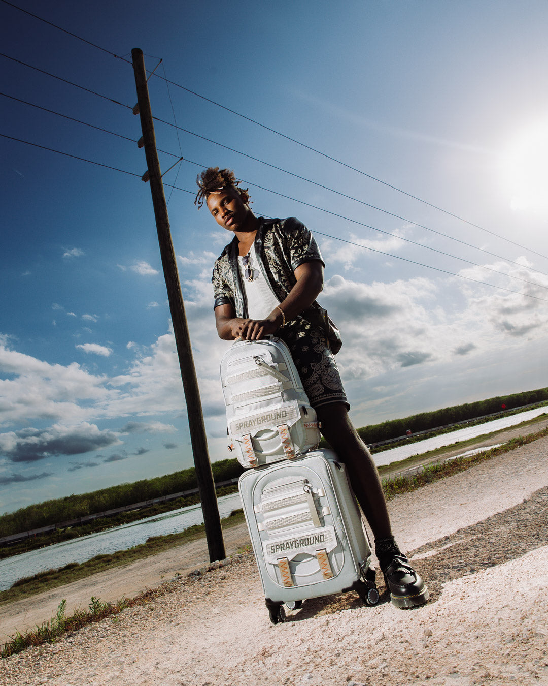 PROXIMO SPECIAL OPS CARRY-ON LUGGAGE